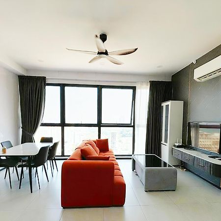 Urban Suites Two Or Three Bedroom Georgetown By Anc Jelutong ภายนอก รูปภาพ