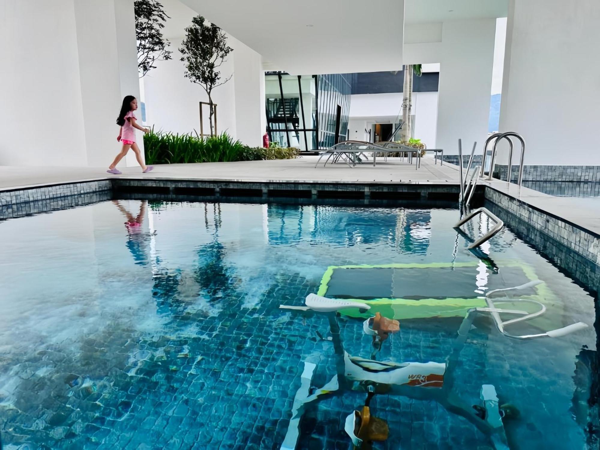 Urban Suites Two Or Three Bedroom Georgetown By Anc Jelutong ภายนอก รูปภาพ