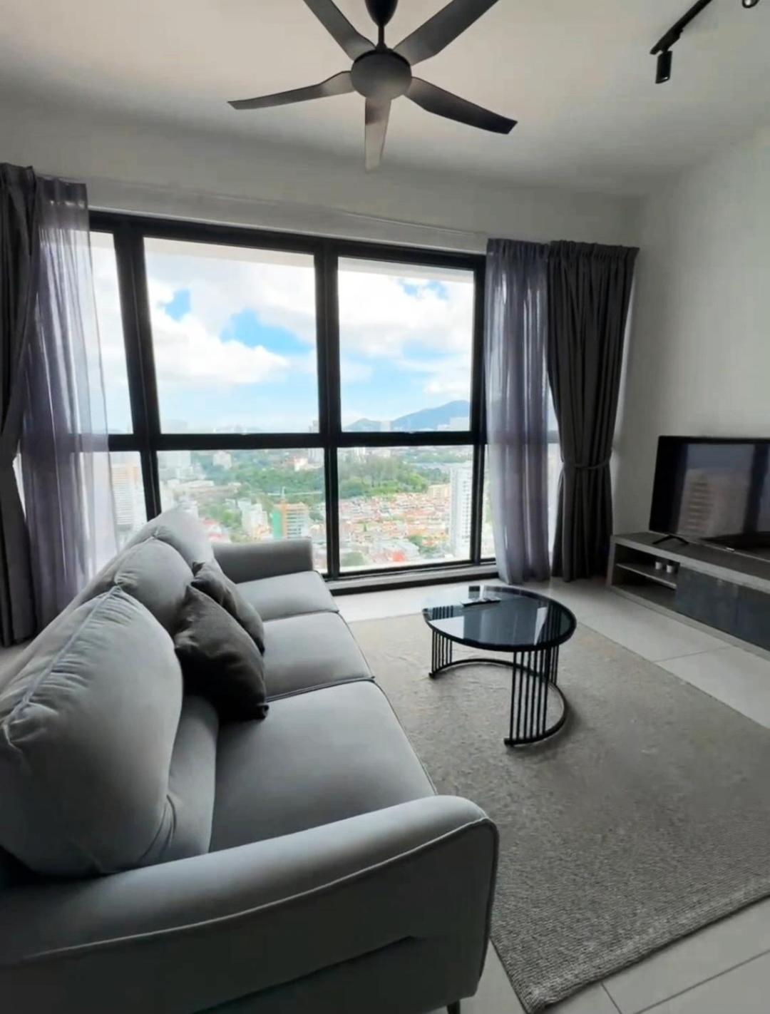Urban Suites Two Or Three Bedroom Georgetown By Anc Jelutong ภายนอก รูปภาพ