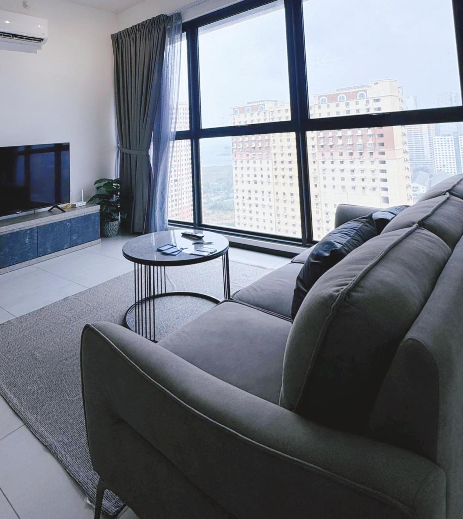 Urban Suites Two Or Three Bedroom Georgetown By Anc Jelutong ภายนอก รูปภาพ