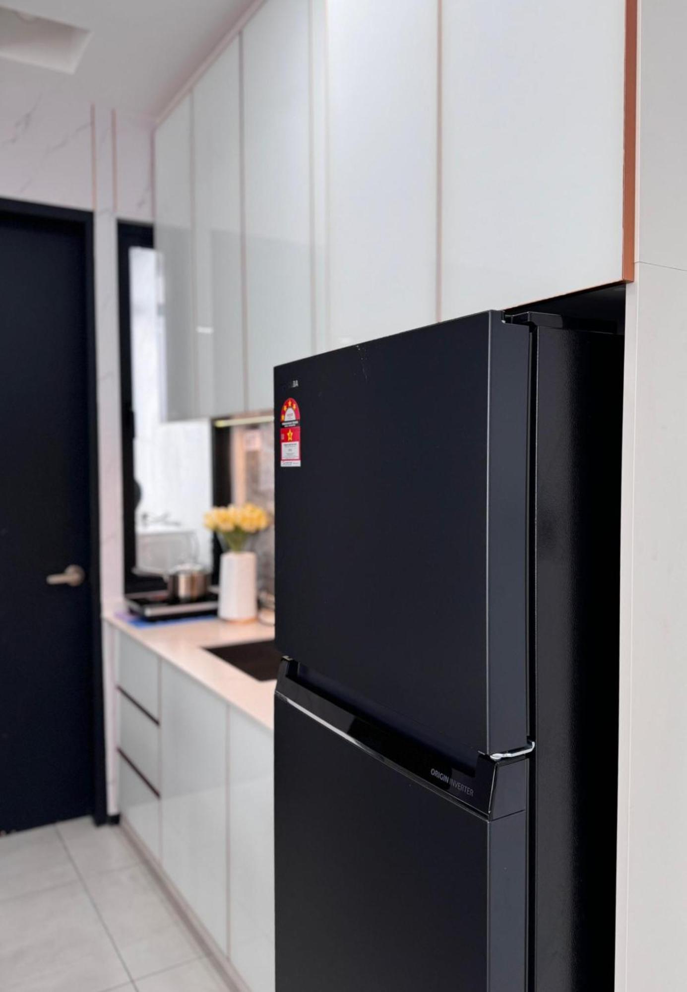 Urban Suites Two Or Three Bedroom Georgetown By Anc Jelutong ภายนอก รูปภาพ